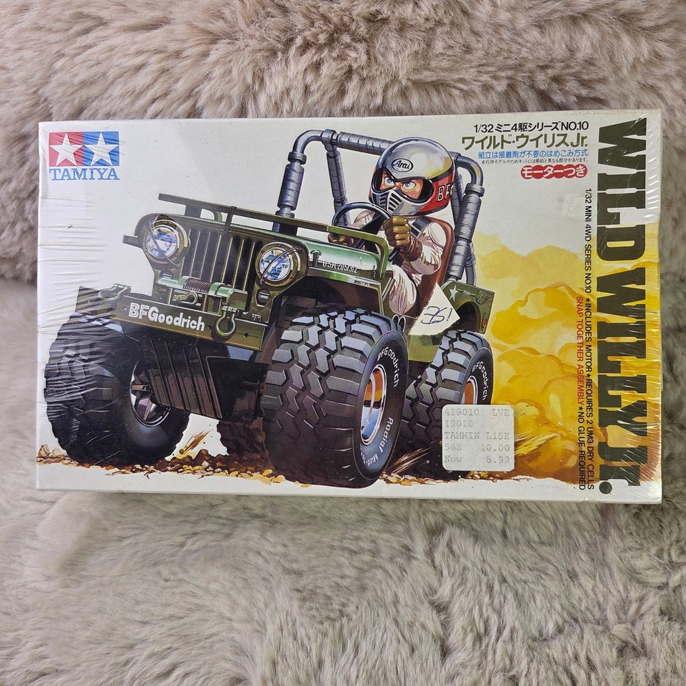 Tamiya Wild Willy Jr 1/32 Mini 4WD Series No 10 Willys M38 Model Kit 19010